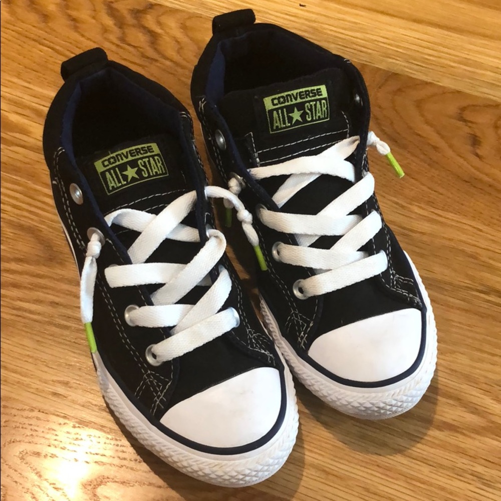 Converse sneakers big boy size 3